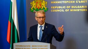 Над 1000 населени места са без ток, бедствено е положението в няколко области