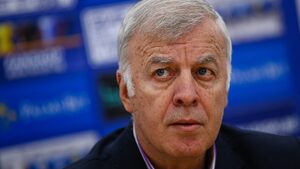 Наско Сираков: "Левски" няма как да избере лесния път, а само правилния