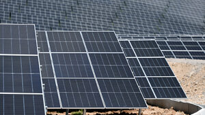 Заявленията за нови ВЕИ през 2023 г. минаха 7000 MW