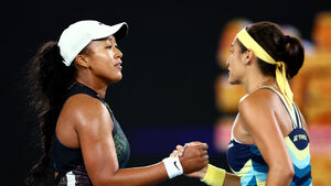 Наоми Осака загуби при завръщането си на Australian Open