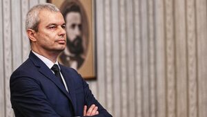 "Възраждане" има готов състав на кабинет и няма да върне мандата, ако го получи