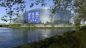 Социалистите и либералите преизбраха шефовете си в европарламента