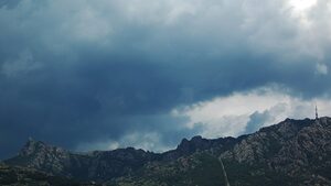 Пореден протест в защита на парк "Сините камъни" се проведе в Сливен