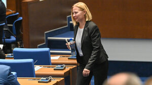 Надежда Йорданова: Подобрихме още повече процедурата за избор на "тримата големи"