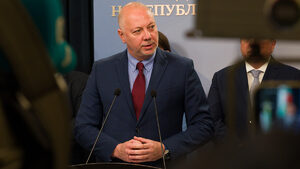 Премиерът и управителят на БНБ с позиция подкрепиха еврото, управляващите потвърдиха програмата си