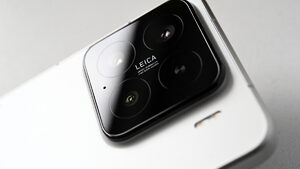 Xiaomi 15 - какво да иска повече човек през 2025 г.