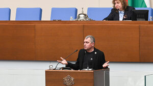 Тошко Йорданов не вижда кое е обидно в изказването му, специализантите мислели само за себе си