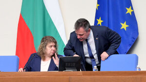 Парламентът актуализира парите за общините в бюджета за 2025 г. (видео)