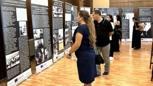 "Асимилация и съпротива на жените мюсюлманки": пътуваща изложба пази спомена от репресиите