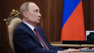 Путин предложил на Зеленски среща в Москва, пише "Франс прес"