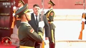 Едно наум: Външният министър по-добре знаел защо вицепремиерът е в Китай
