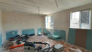 Децата в 250 градини и училища ще започнат учебната година сред ремонти