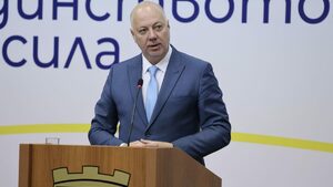Росен Желязков: Плавният процес за еврото изисква стабилно управление
