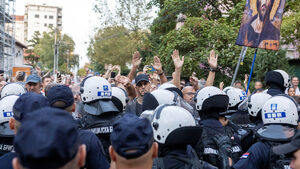 Сърбия повдигна обвинения срещу 13 души за инцидента в Нови Сад