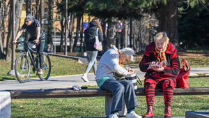 Еврокомисията предлага как да се вдигнат пенсиите чрез допълнителното осигуряване