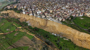Светът според ДНЕВНИК