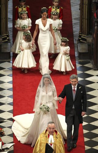 Kate Middleton and her father Michael arrive at Westminster Abbey, in central London