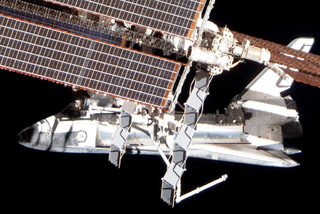 557701main_iss027e036817_full.jpg