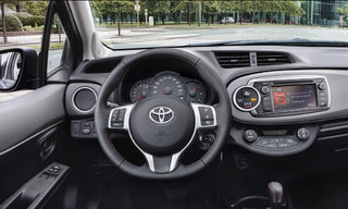YARIS_DPL_03_2011_INT.JPG