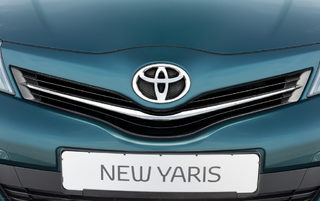 YARIS_DPL_01_2011_DET.JPG
