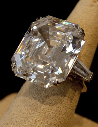 AP110902044574.jpg