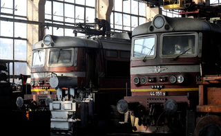 P0251872J.jpg