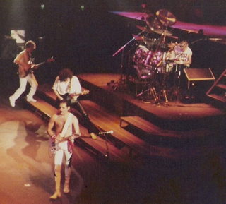 20080809135614!Queen_1984_012.jpg