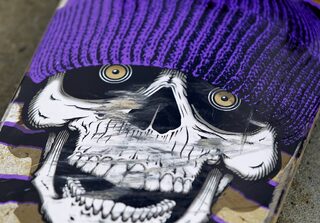 To match Feature SPORT-SKATEBOARDING/HOFFART