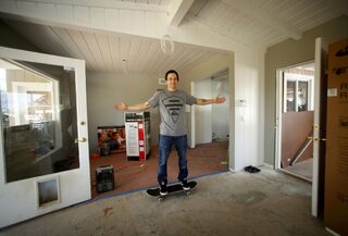 To match Feature SPORT-SKATEBOARDING/HOFFART