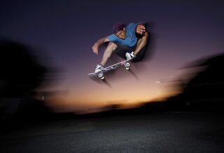 To match Feature SPORT-SKATEBOARDING/HOFFART
