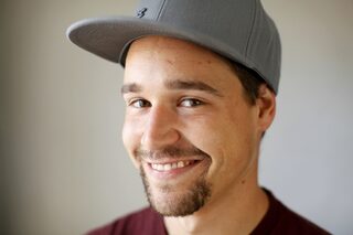 To match Feature SPORT-SKATEBOARDING/HOFFART