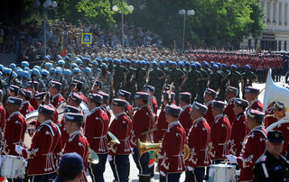 P0261888J.jpg