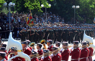 P0261894J.jpg