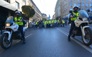 P0269100J.jpg