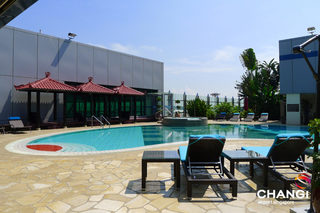 Terminal-1-Transit-Rooftop-Swimming-Pool.jpg