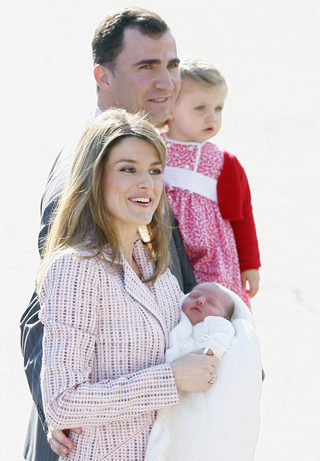 Spain Royal Family_6.jpg