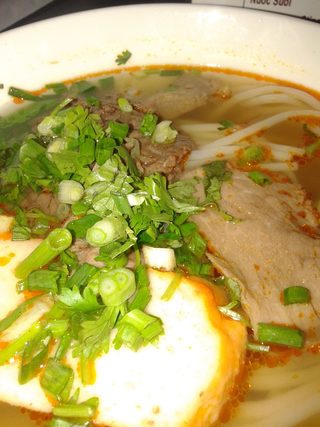 food 5 pho noodle soup saigon style.jpg