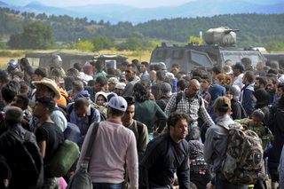 2015-08-21T093349Z_1979085025_GF10000178221_RTRMADP_3_EUROPE-MIGRANTS-MACEDONIA.JPG