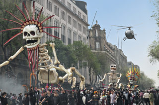spectre-intl-B24_13899_R_rgb.jpg