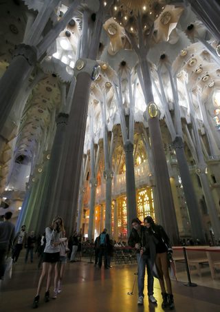 2015-10-21T231114Z_1448918030_GF20000026878_RTRMADP_3_SPAIN-CULTURE.JPG