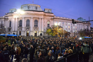 P030587937J.jpg