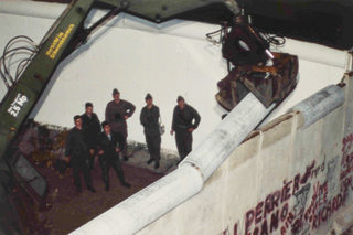 AP_8911100306.jpg