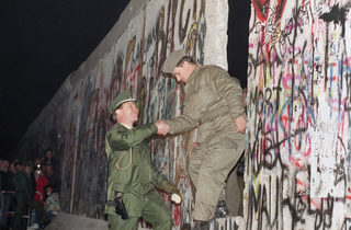 AP_8911120221.jpg