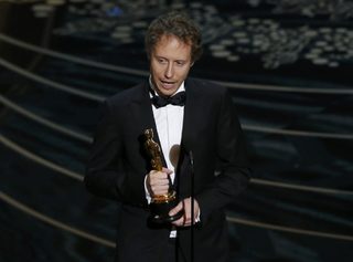 2016-02-29T041143Z_1607203602_TB3EC2T0BN9RQ_RTRMADP_3_AWARDS-OSCARS.JPG