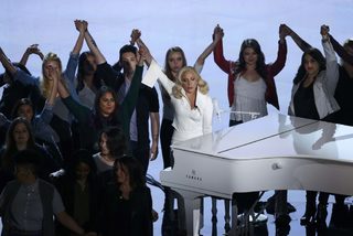2016-02-29T052359Z_889082123_TB3EC2T0EZOY9_RTRMADP_3_AWARDS-OSCARS-BIDEN.JPG