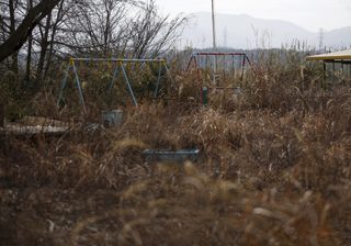 2016-03-04T010716Z_1628238006_GF10000331930_RTRMADP_3_JAPAN-DISASTER-SEARCH.JPG