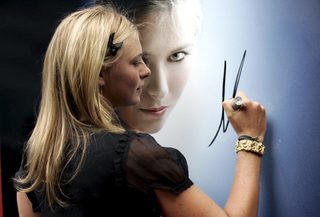 2016-03-08T102902Z_626927113_GF10000337853_RTRMADP_3_TENNIS-SHARAPOVA-SPONSORS.JPG