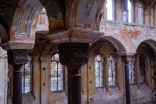 P03052767VA_big.jpg