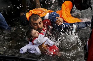 2016-04-18T195251Z_1536359855_GF10000387294_RTRMADP_3_EUROPE-MIGRANTS-GREECE.JPG