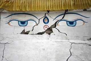 2015-12-19T220858Z_498180724_GF10000266298_RTRMADP_3_QUAKE-NEPAL-SHERPAS.JPG